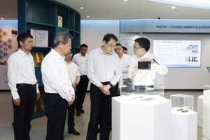 赵岩副省长调研常州大学和江苏理工学院