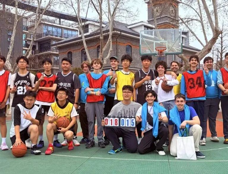 学习贯彻习近平总书记重要复信精神 推动中外青少年人文交流系列报道 | 22名美国师生参加“锦绣江苏·美国青少年交流营”活动