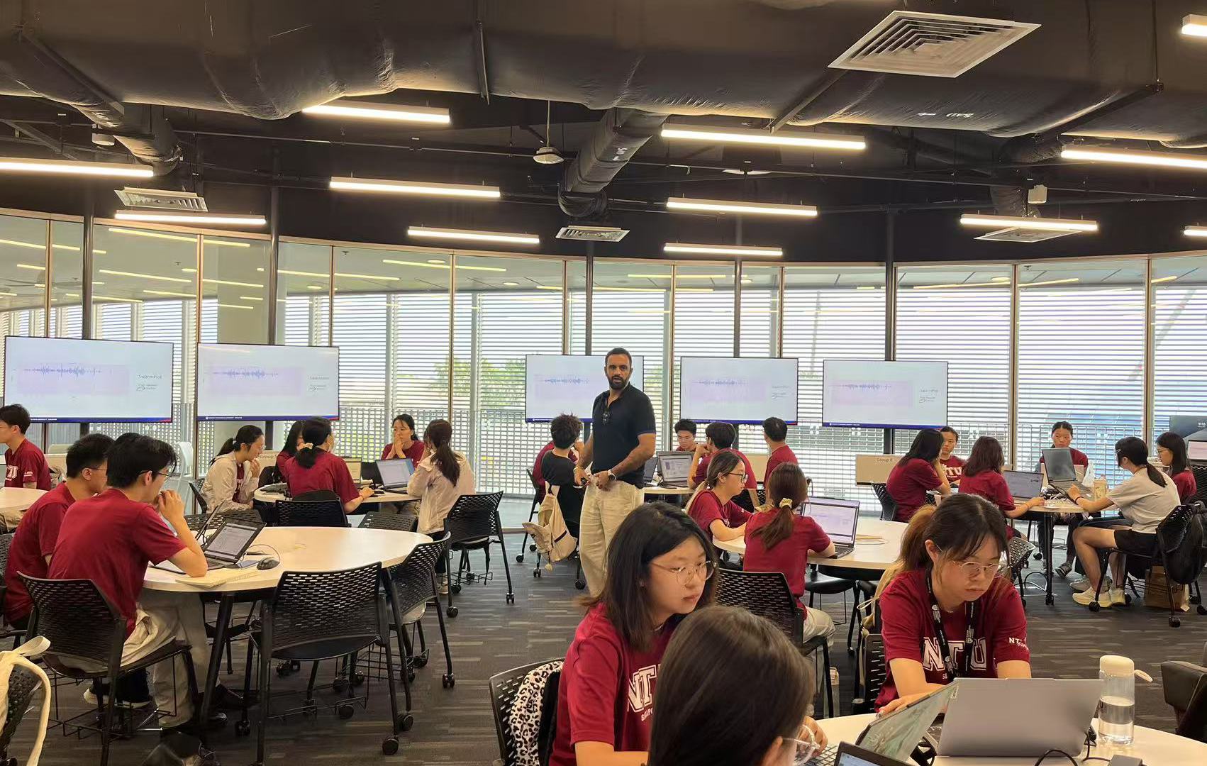 鲲鹏计划—江苏优秀大学生暑期境外学习奖学金项目