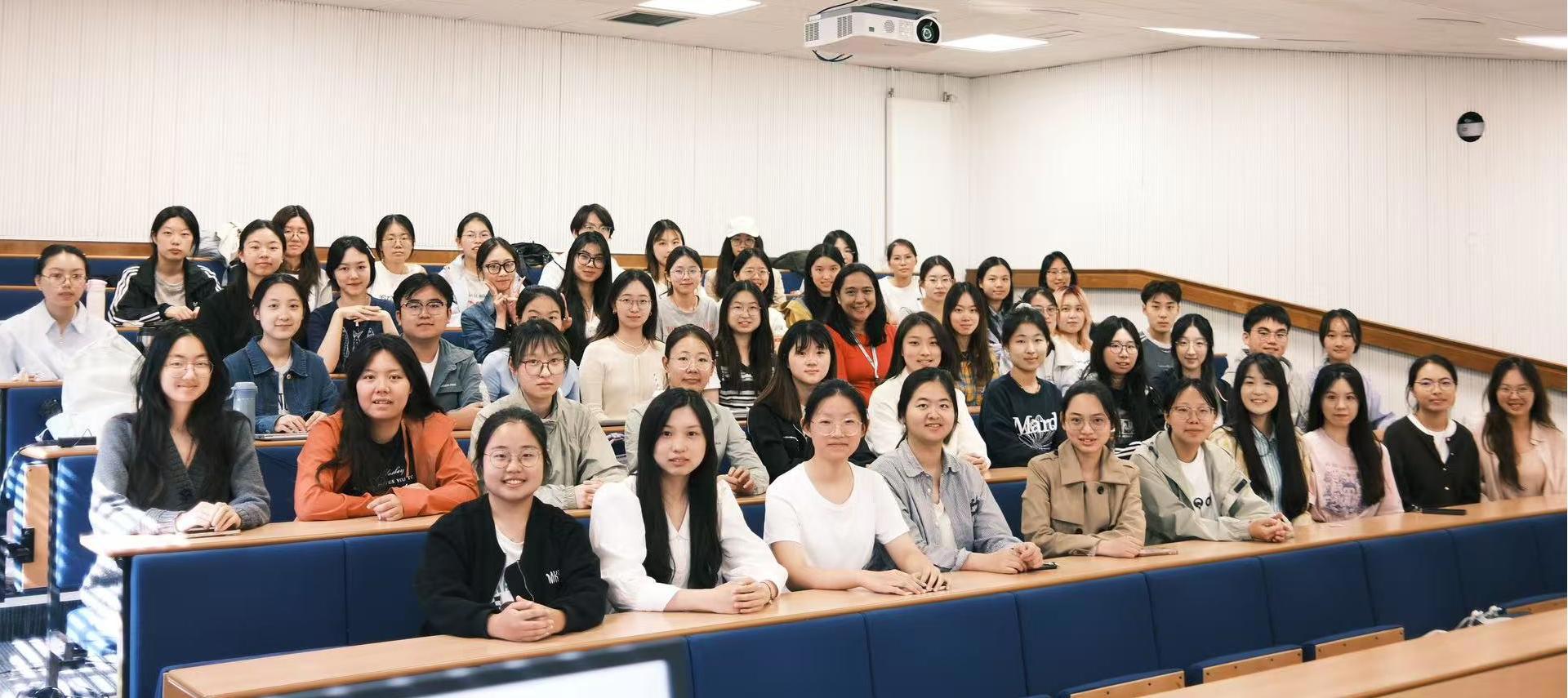 鲲鹏计划—江苏优秀大学生暑期境外学习奖学金项目